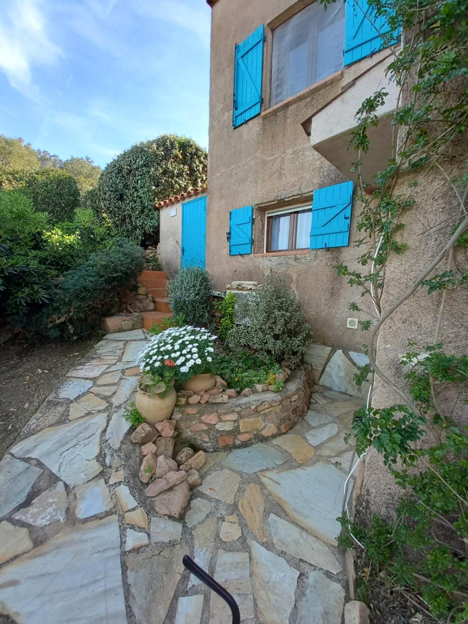Appartement Climatise 35 M2 Pour 1 Couple - Piscine Partagee - Porto-Vecchio  Exterior foto